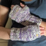 Mitaines violet beige merinos filé main