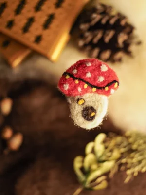 Broche  Champi-Maison