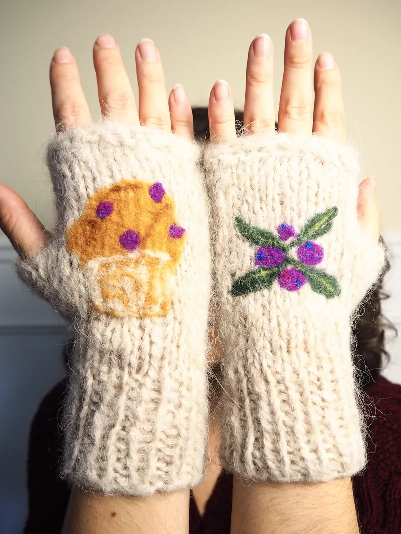 Mitaines Tatouées - Muffin Myrtilles – Image 2