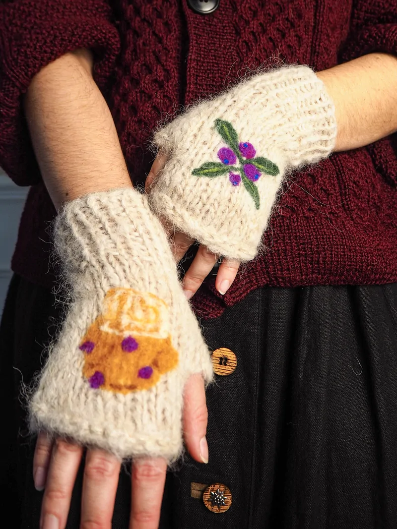 Mitaines Tatouées - Muffin Myrtilles – Image 5