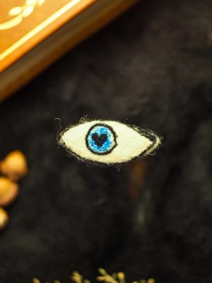 Broche œil de coeur