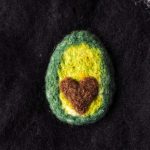 Broche cœur d'avocat
